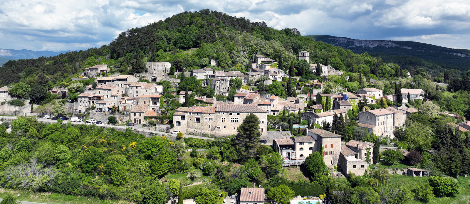 34 communes labellisées « Villes et villages fleuris »