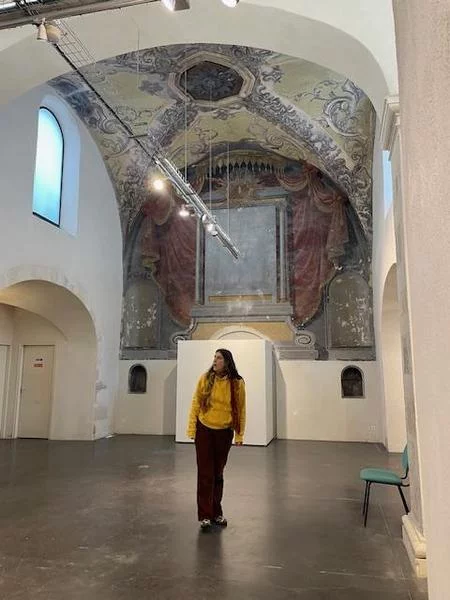 Visite guidée : Balade chantée et contée sous les voûtes montiliennes par Elle Aux Dits