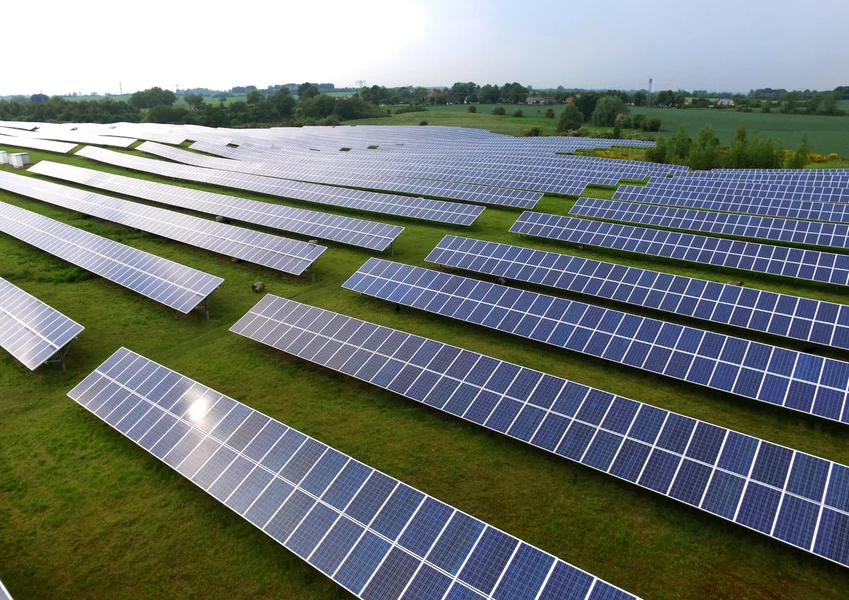 Visite du parc photovoltaïque de la Roche de Glun