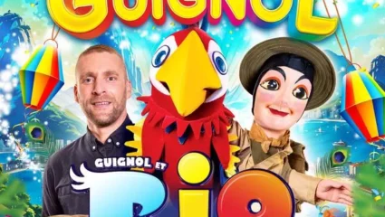 Guignol et Rio le majestueux perroquet