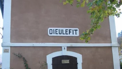 Visite guidée originale « Santé et climatisme » à Dieulefit