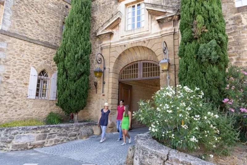 Visite guidée de Rochegude pour les groupes