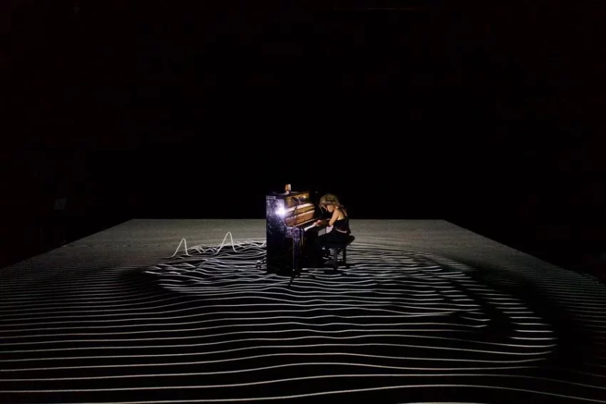 Concert piano et art numérique : Encyclies, Adrien Mondot et Nathalie Morazin