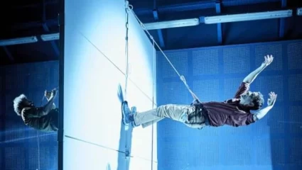 Théâtre : Une Ombre vorace