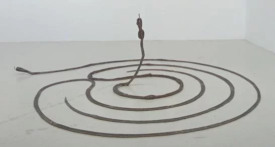 Festival l’Art et la Matière en Drôme des collines – Exposition Yannick Vey – L’alchimiste