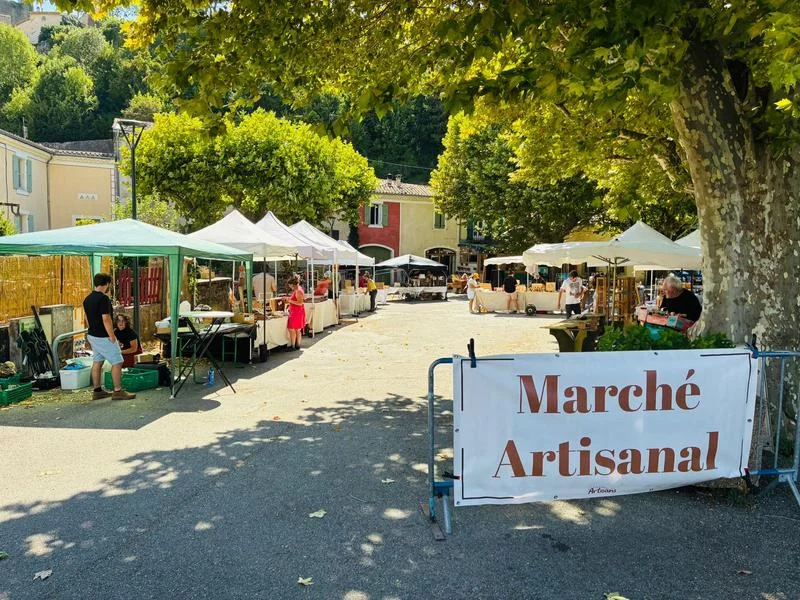 Marché artisanal